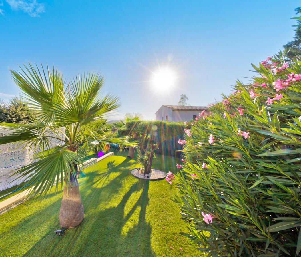 Villa Quietude Bagnols en Foret Bagian luar foto