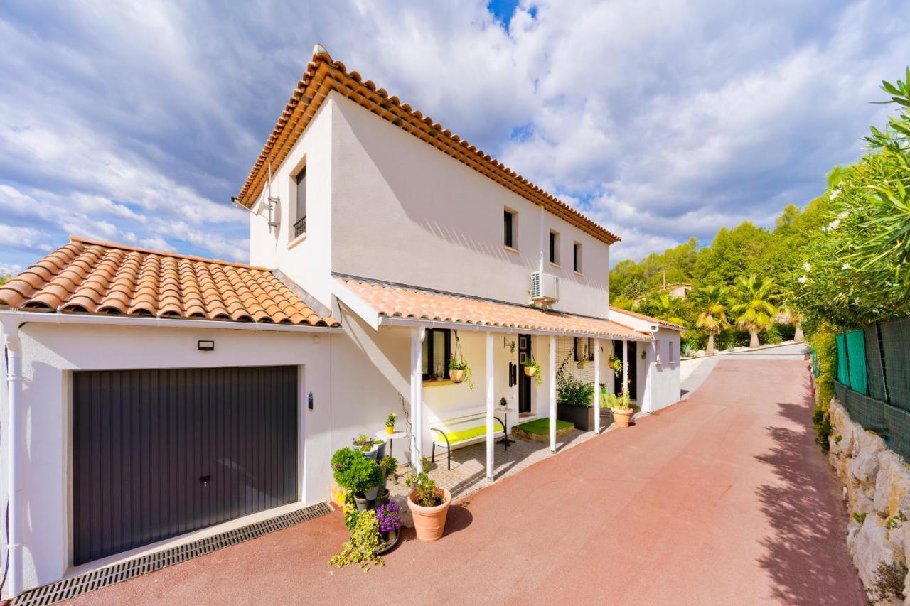 Villa Quietude Bagnols en Foret Bagian luar foto