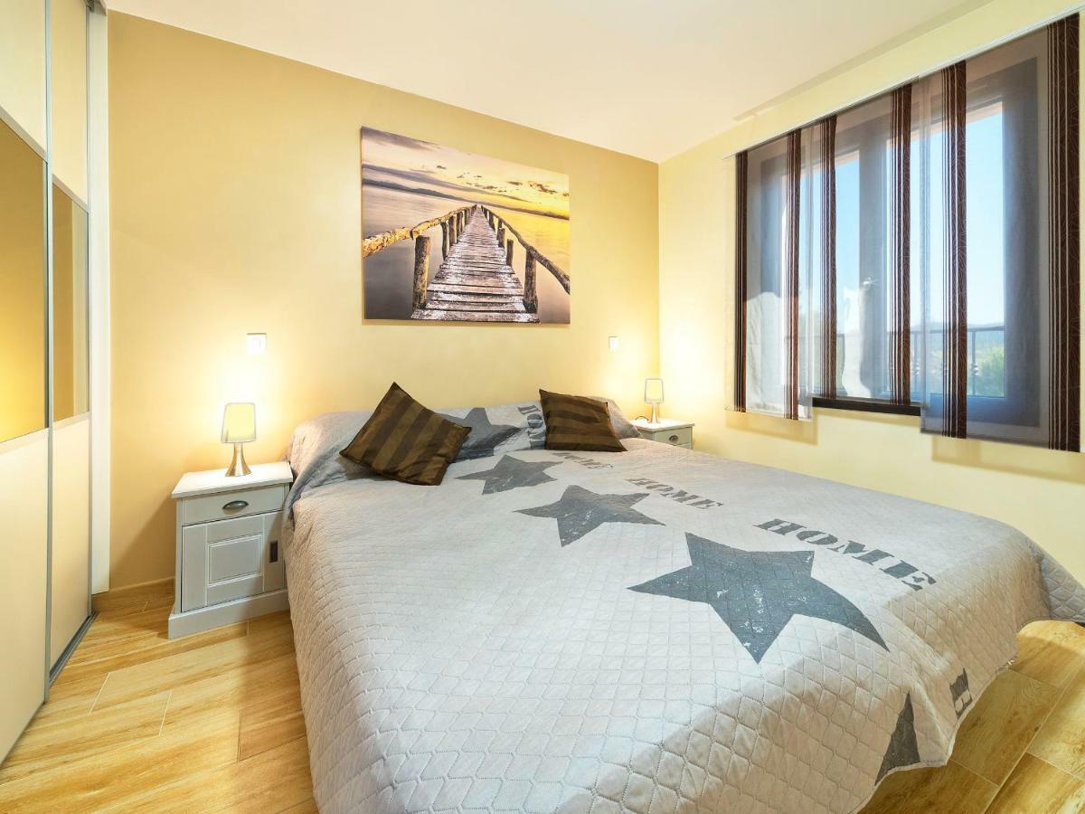 Villa Quietude Bagnols en Foret Bagian luar foto