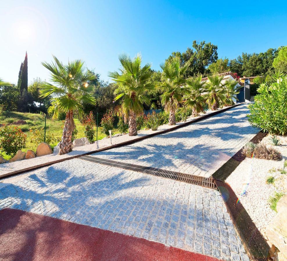 Villa Quietude Bagnols en Foret Bagian luar foto